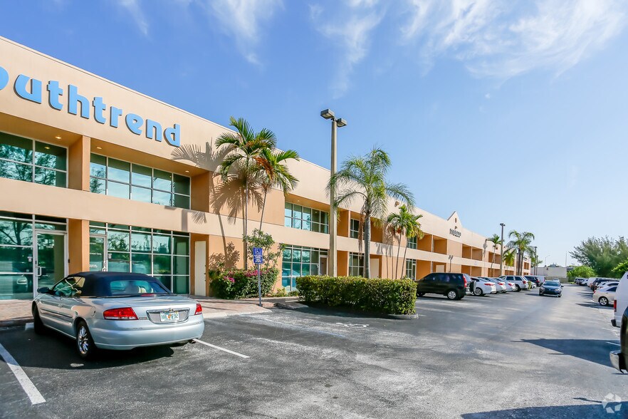 Primary Photo Of 20165-20199 NE 16th Pl, Miami Flex For Lease