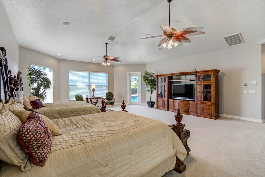 More Photos Of 701 E State Road 60, Plant City Land For Sale