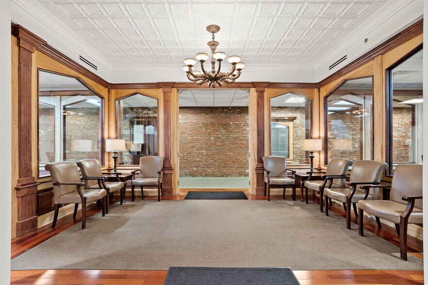 More Photos Of 309 Court Ave, Des Moines Office For Lease
