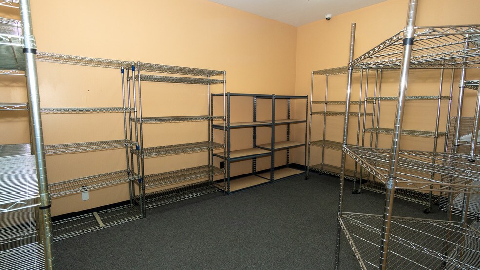 More Photos Of 9212 Mira Este Ct, San Diego Research And Development For Sale