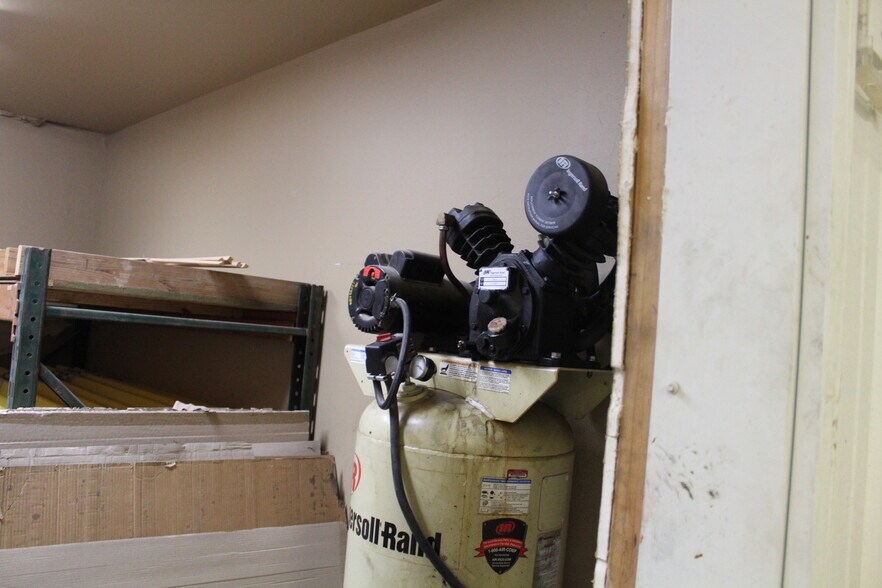 More Photos Of 205659 E County Rd, Woodward Industrial For Sale