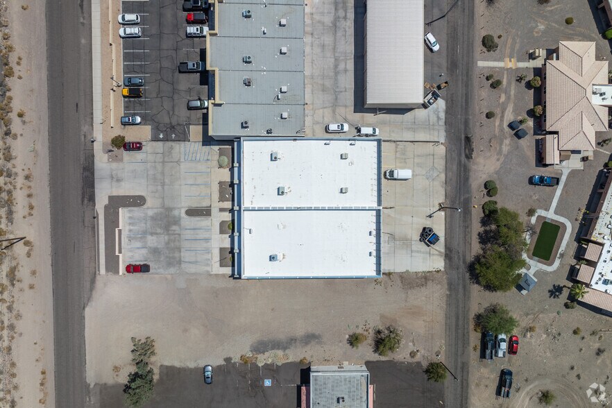 More Photos Of 2880 Sweetwater Ave, Lake Havasu City Light Manufacturing For Sale