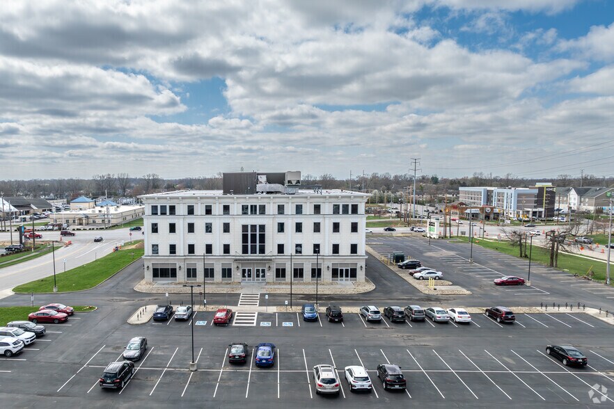 More Photos Of 6400 E Broad St, Columbus Medical For Sale