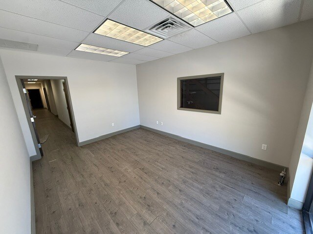 More Photos Of 6334 Philips Hwy, Jacksonville Light Distribution For Lease