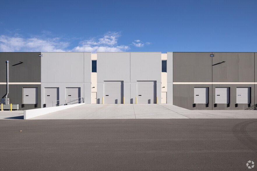 More Photos Of 7955 S Potomac St, Englewood Unknown For Lease