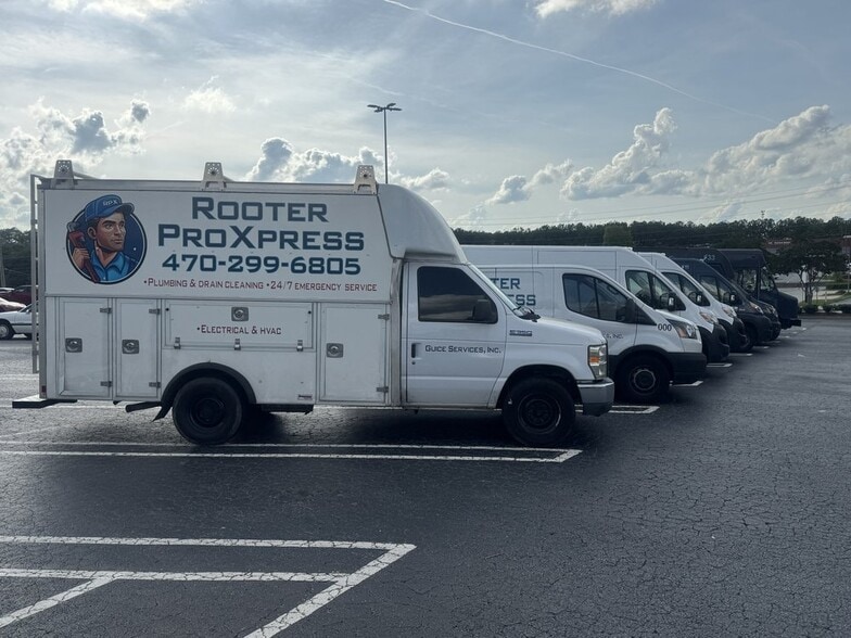 More Photos Of 3632 Satellite Blvd, Duluth Auto Repair For Sale