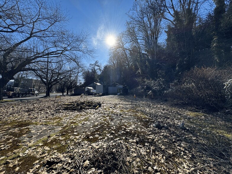 More Photos Of 2121 Aurora Ave N, Seattle Land For Sale