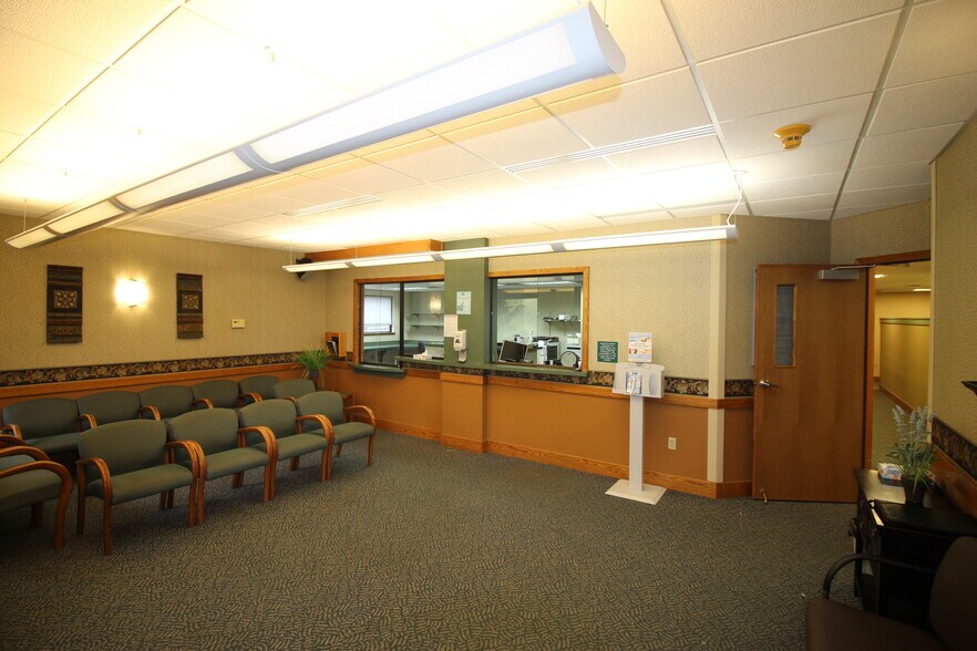 More Photos Of 2520 Lake Ave, Fort Wayne Medical For Sale