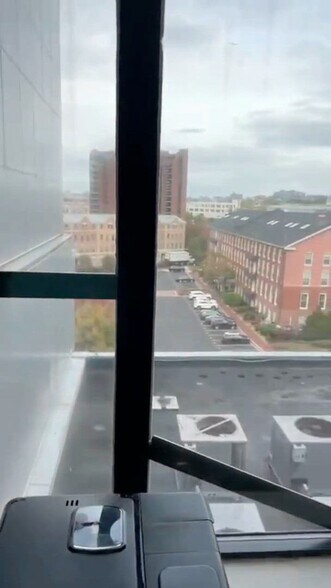 Primary Photo Of 2700-2800 Lighthouse Pt E, Baltimore Apartments For Lease