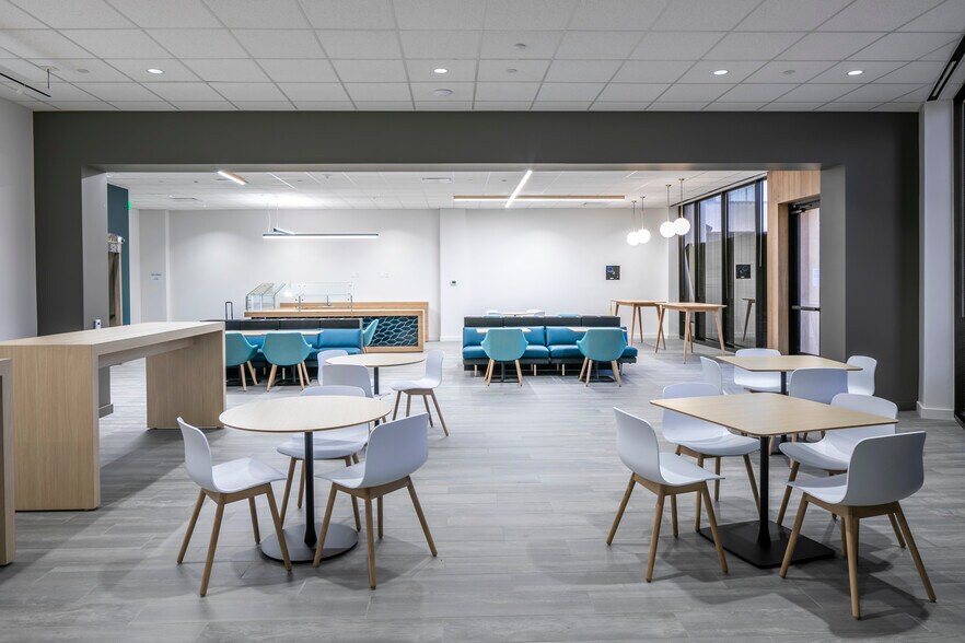 More Photos Of 7500 San Felipe St, Houston Office For Lease