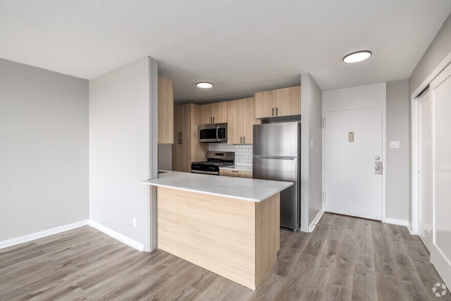 More Photos Of 770 James St, Syracuse Apartments For Sale