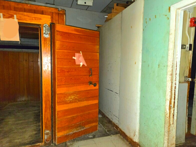 More Photos Of 24 W Main St, Mohawk Convenience Store For Sale