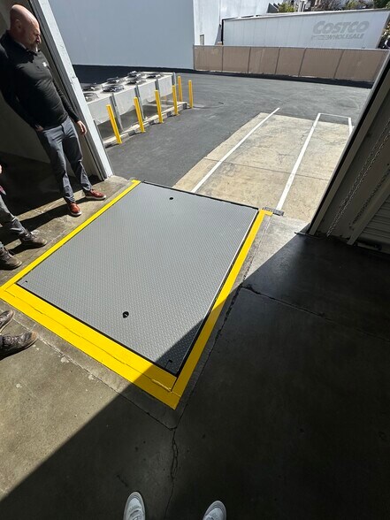 More Photos Of 1136-1150 S Vail Ave, Montebello Industrial For Sale