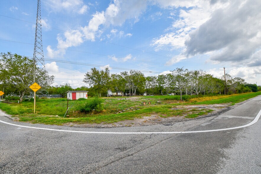 More Photos Of 11601 FM 2759 Rd, Richmond Land For Sale