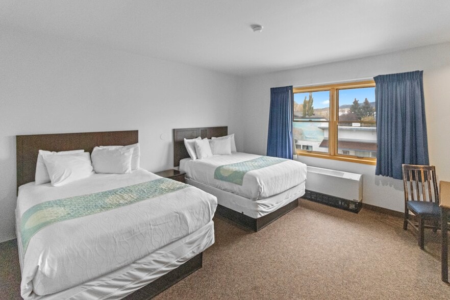 More Photos Of 202 W Main St, White Sulphur Springs Hotel For Sale