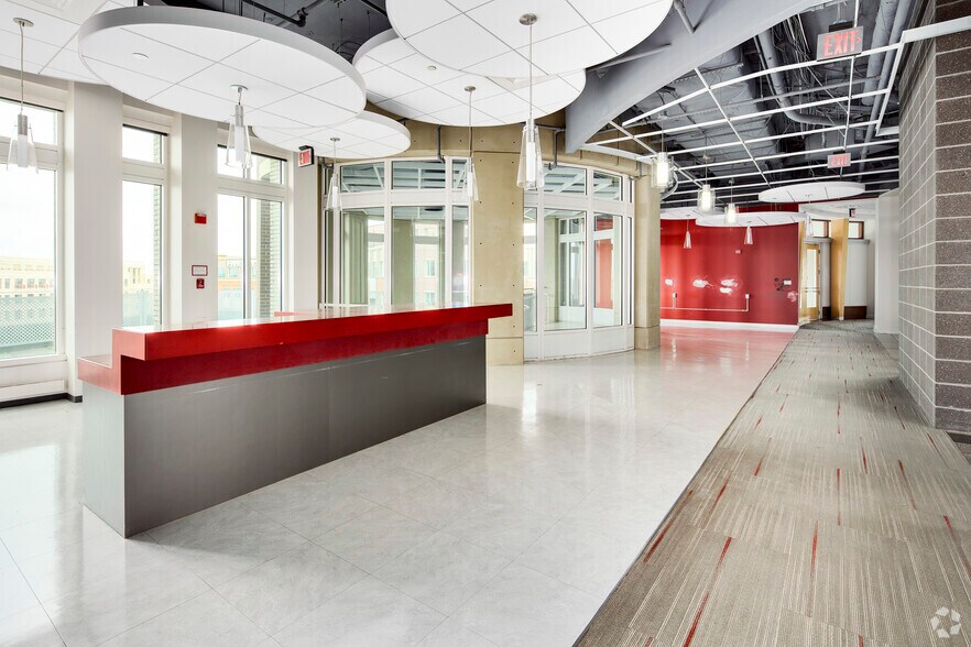 More Photos Of 2000 Duke St, Alexandria Office For Sale