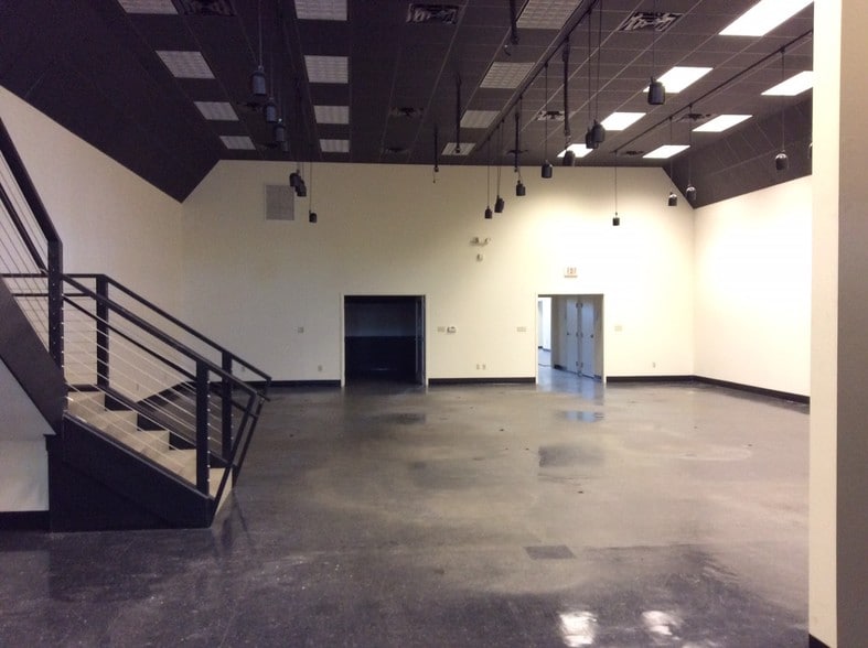 More Photos Of 186 N Palafox St, Pensacola Office For Lease