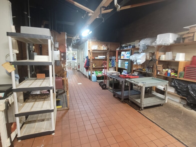 More Photos Of 153 Main St, Bowlus Convenience Store For Sale