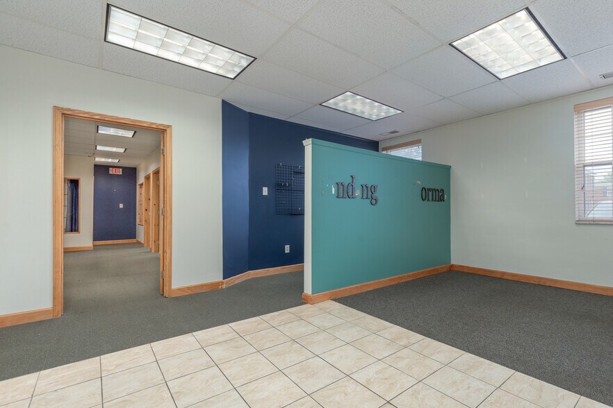 More Photos Of 3270 Hampton Ave, Saint Louis Loft Creative Space For Lease