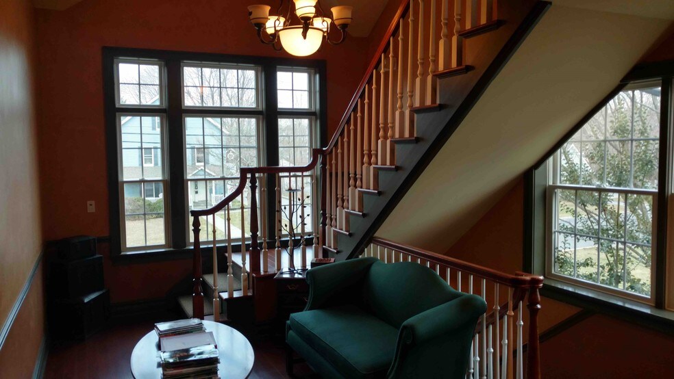 More Photos Of 104 Smith Ave, Mount Kisco Office For Lease