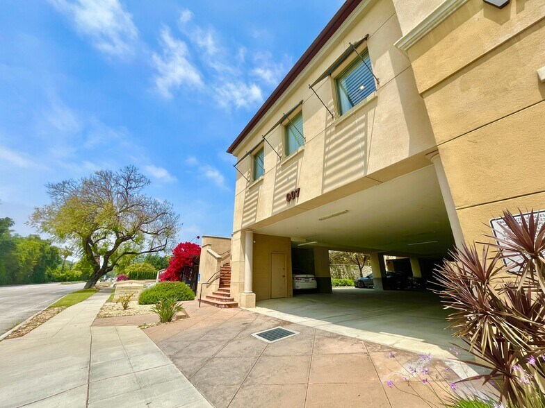 More Photos Of 7 W Foothill Blvd, Arcadia Medical For Sale