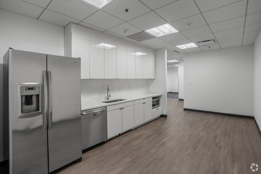 More Photos Of 1250 23rd St NW, Washington Office Residential For Lease