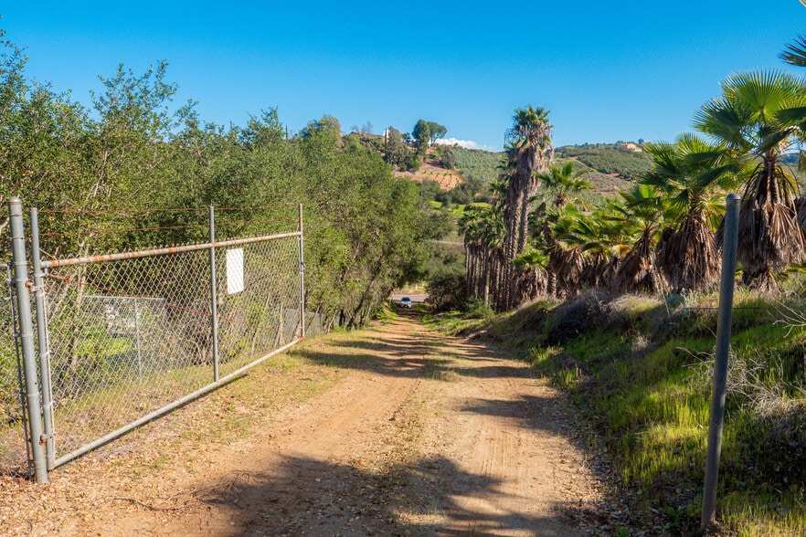 More Photos Of 0 Sandia Creek Dr, Temecula Land For Sale