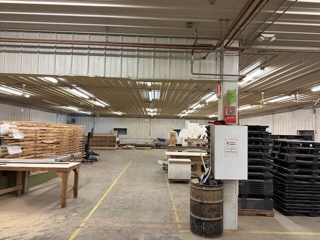 More Photos Of 9 Hale Spring Rd, Plaistow Manufacturing For Lease