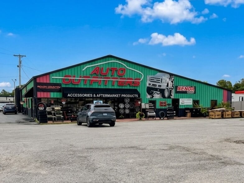 Primary Photo Of 108 N Lincoln Dr, Troy Warehouse For Sale