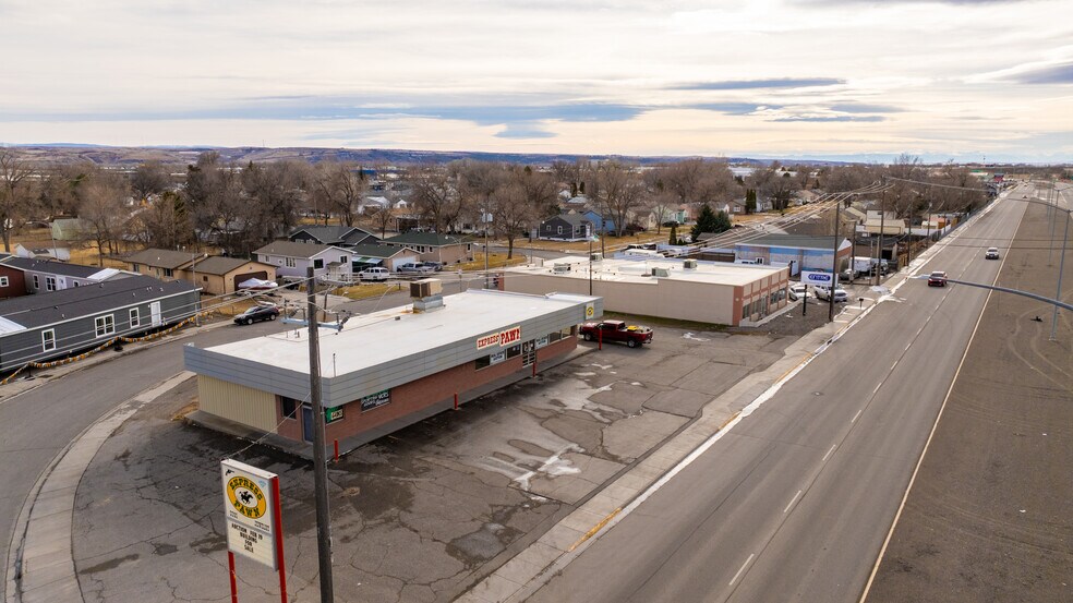 More Photos Of 1 MacArthur Ave, Billings Freestanding For Sale