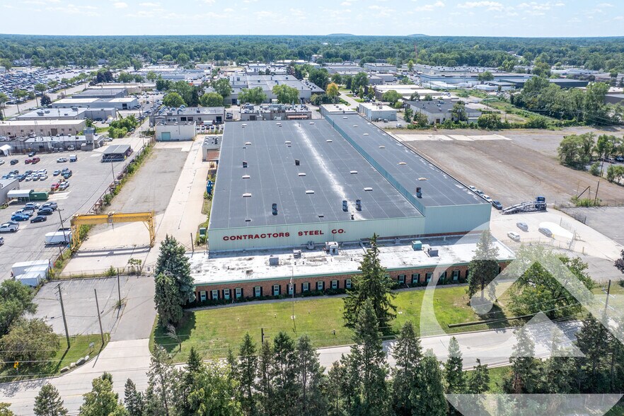 Primary Photo Of 36555 Amrhein Rd, Livonia Manufacturing For Sale