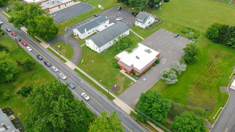 More Photos Of 919 Durham Rd, Langhorne Medical For Lease