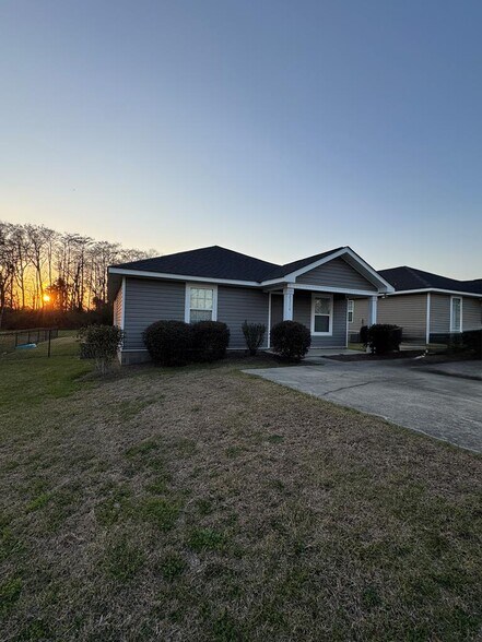 More Photos Of 2292 Middleton Rd, Dothan Apartments For Sale