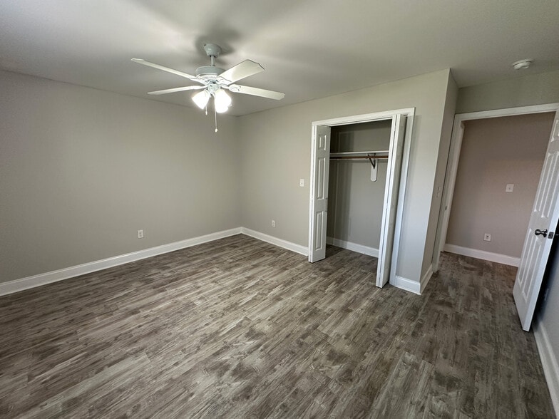 More Photos Of 2331 Peachwood Cir NE, Atlanta Apartments For Sale