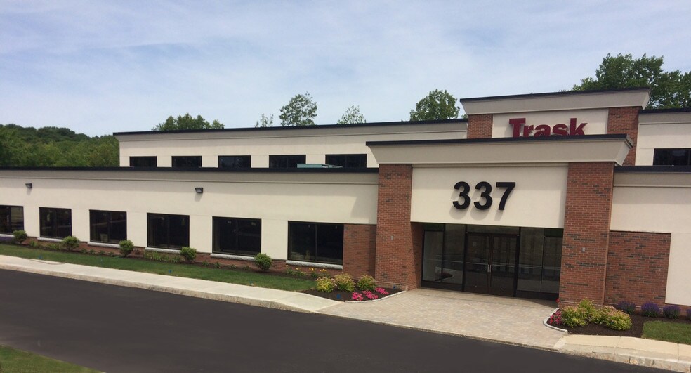 More Photos Of 337 Turnpike Rd, Southborough Research And Development For Lease