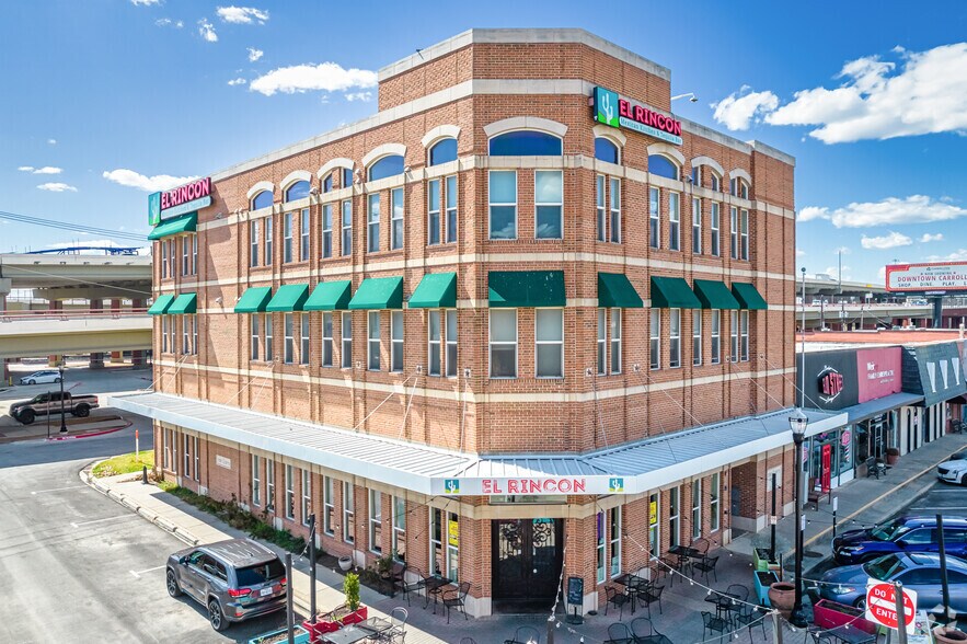 Primary Photo Of 1114 Elm St, Carrollton Storefront Retail Residential For Sale