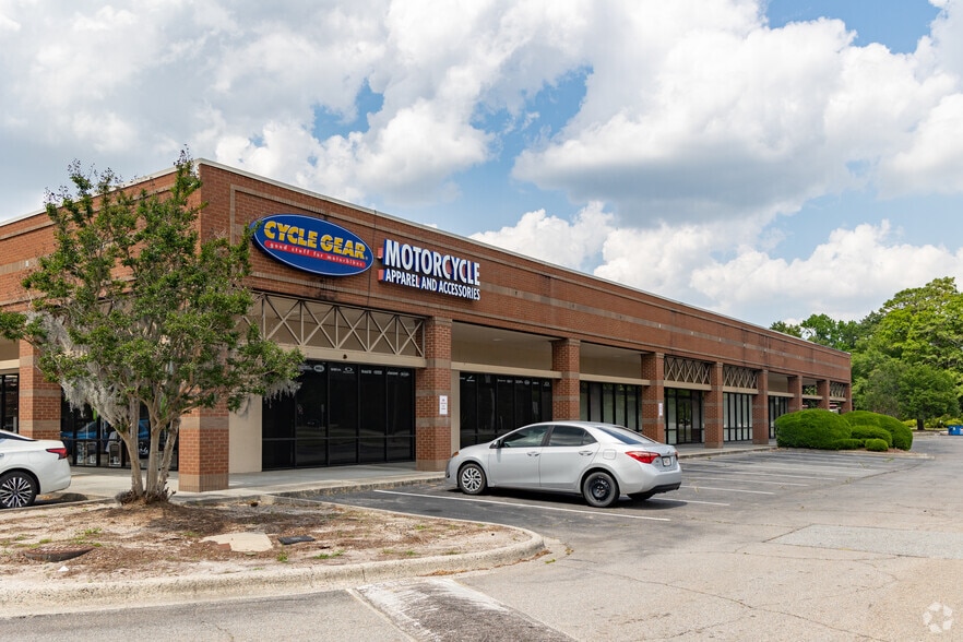 More Photos Of 13015 Abercorn St, Savannah Freestanding For Lease