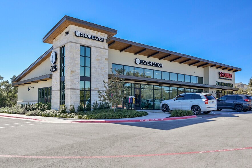 More Photos Of 901 N Vista Ridge Blvd, Cedar Park General Retail For Sale