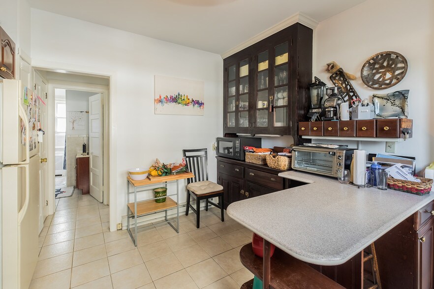 More Photos Of 214 Fayette St, Conshohocken Office Residential For Lease