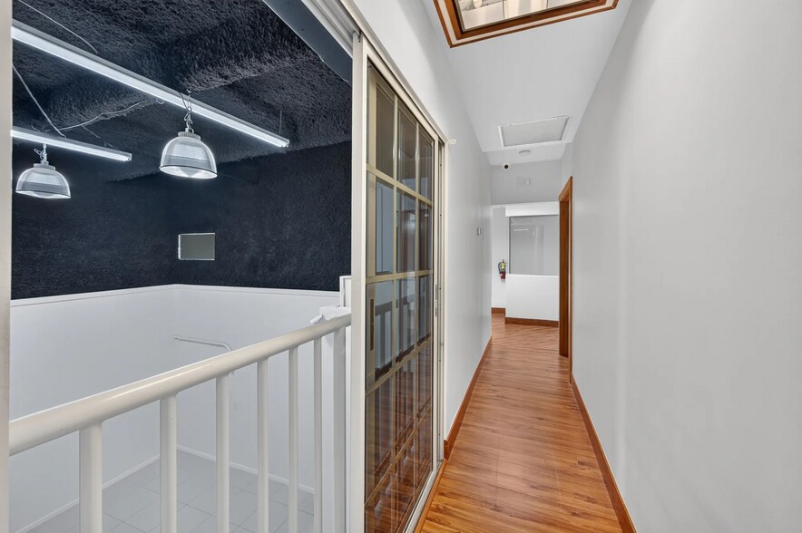 More Photos Of 3030-3050 NW 82nd Ave, Miami Showroom For Sale