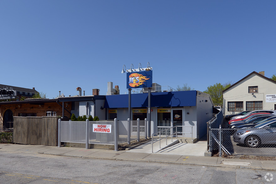 Primary Photo Of 371 Richmond St, Providence Restaurant For Lease