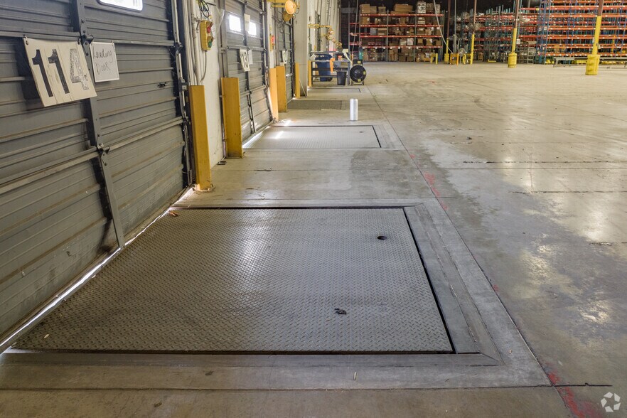 More Photos Of 5015 Citation Dr, Memphis Unknown For Lease