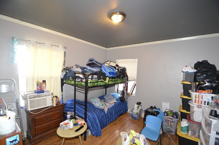 More Photos Of 1844-1848 Atlantic Ave, Long Beach Storefront Retail Residential For Sale
