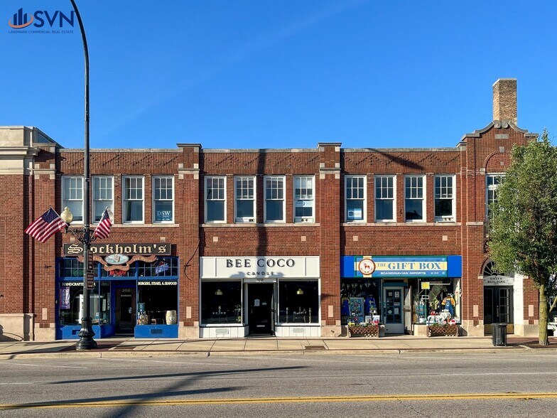 More Photos Of 306-318 W State St, Geneva Storefront For Sale