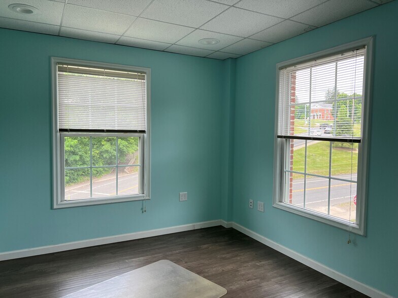 More Photos Of 365 Main St, Watertown Office For Sale