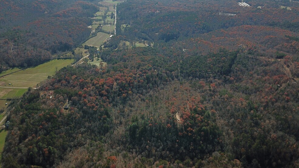 More Photos Of 536 Vayhaus Trl, Ellijay Specialty For Sale