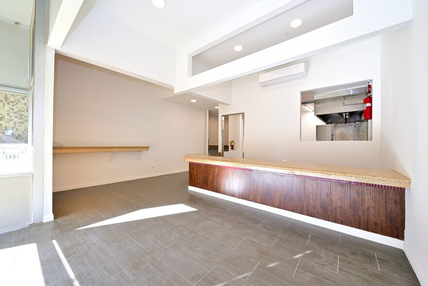 More Photos Of 1487-1491 E Colorado Blvd, Pasadena Storefront Retail Office For Lease