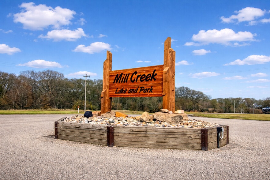 More Photos Of 11489 E Clarksville Rd, Marshall Restaurant For Sale