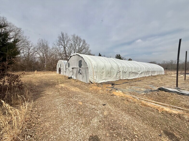 More Photos Of 18870 County Line Rd, Keota Manufacturing For Sale