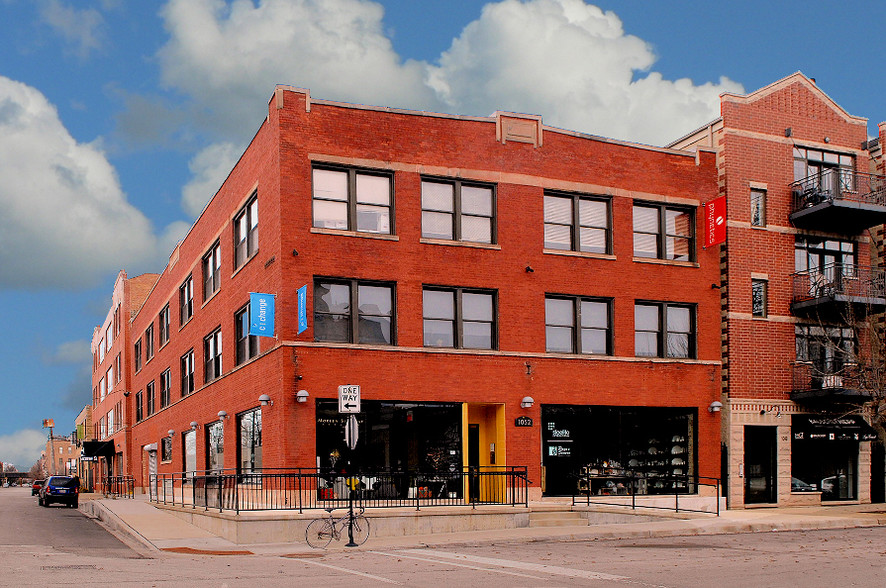 Primary Photo Of 1052 W Fulton St, Chicago Loft Creative Space For Lease